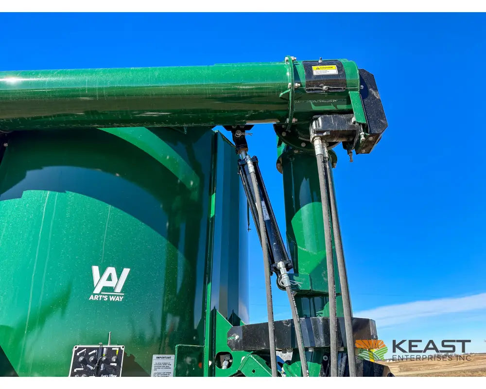 Art’s Way 7165 Grinder Mixer – 165 Bushel Tank 30’’ Roller Mill Feed Auger Grinder Mixers