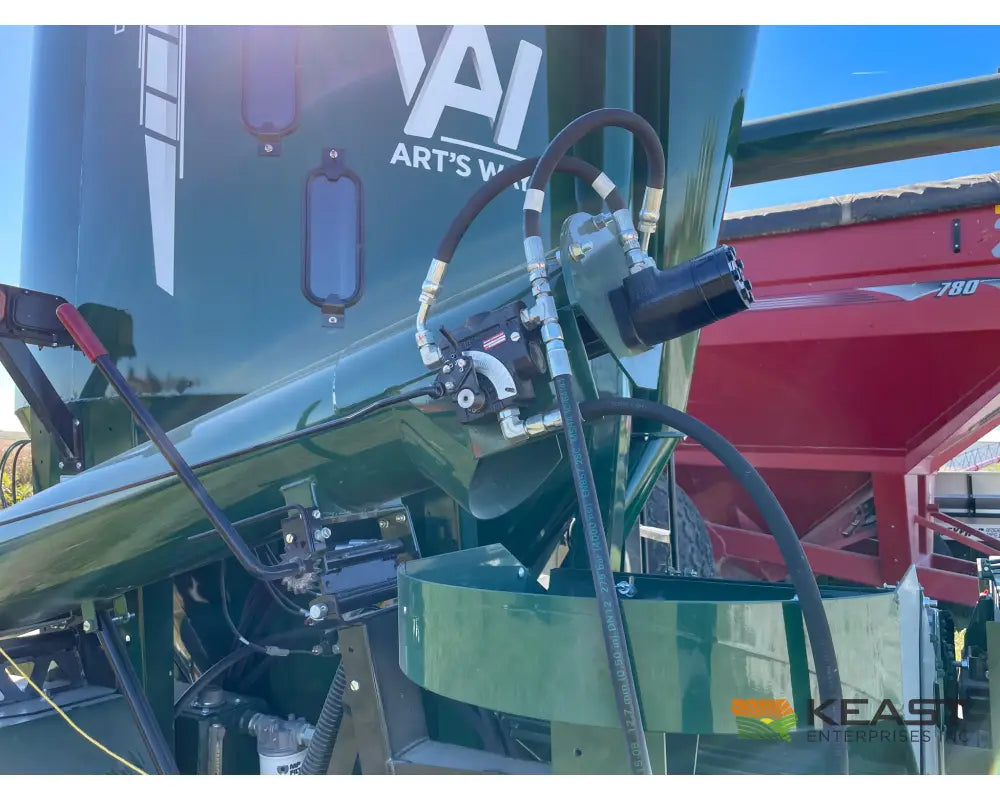 Art’s Way 7165 Grinder Mixer 165 Bushel Tank 26’’ Hammer Mill Feed Auger Grinder Mixers