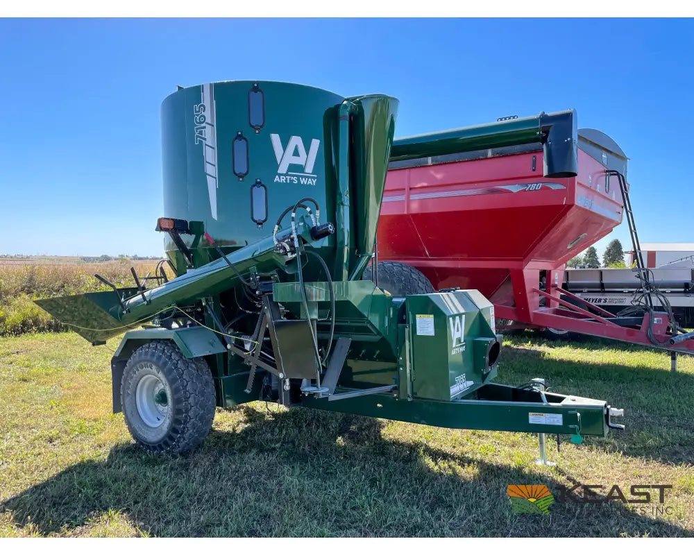 Art’s Way 7165 Grinder Mixer 165 Bushel Tank 26’’ Hammer Mill Feed Auger Grinder Mixers