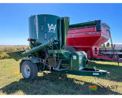 Art’s Way 7165 Grinder Mixer 165 Bushel Tank 26’’ Hammer Mill Feed Auger Grinder Mixers