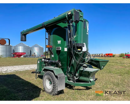 Art’s Way 7165 Grinder Mixer 165 Bushel Tank 26’’ Hammer Mill Feed Auger Grinder Mixers