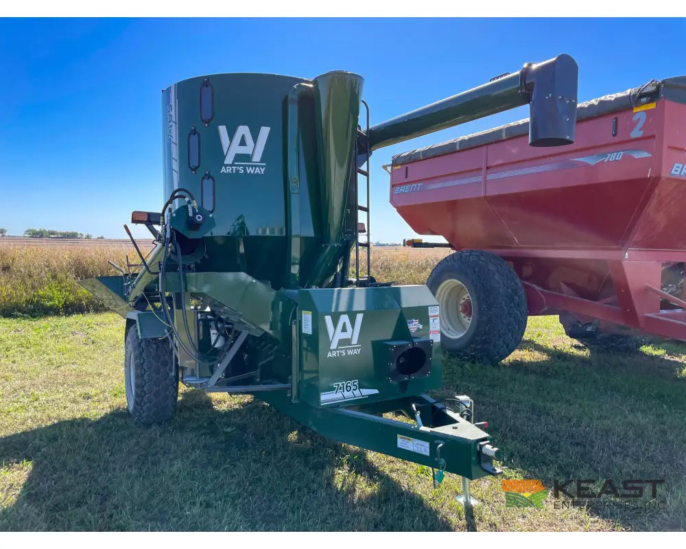 Art’s Way 7165 Grinder Mixer 165 Bushel Tank 26’’ Hammer Mill Feed Auger Grinder Mixers