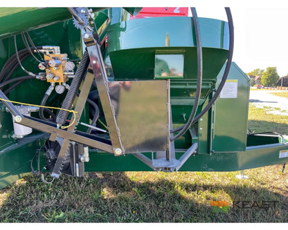 Art’s Way 7165 Grinder Mixer 165 Bushel Tank 26’’ Hammer Mill Feed Auger Grinder Mixers