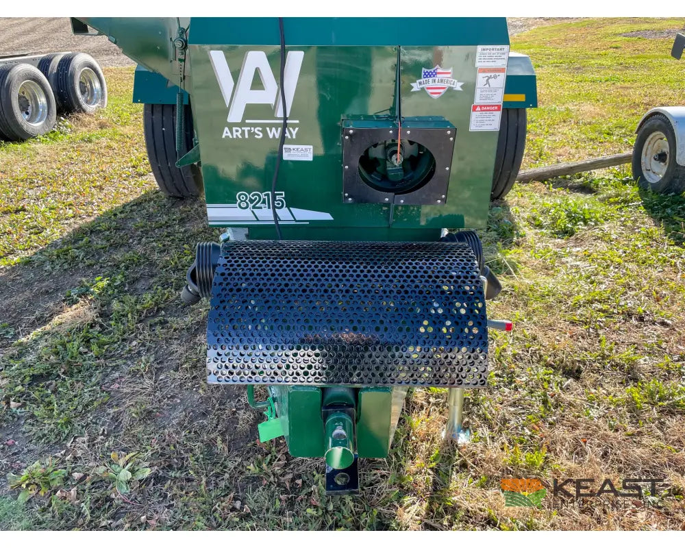 Art’s Way 8215 Grinder Mixer 215 Bushel Tank 26’’ Hammer Mill Feed Auger Grinder Mixers