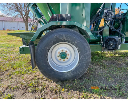 Art’s Way 8215 Grinder Mixer 215 Bushel Tank 26’’ Hammer Mill Feed Auger Grinder Mixers
