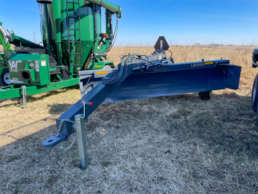Art's Way LS1200 12-foot pull-type grader, Standard configuration, front three-quarter view on grass