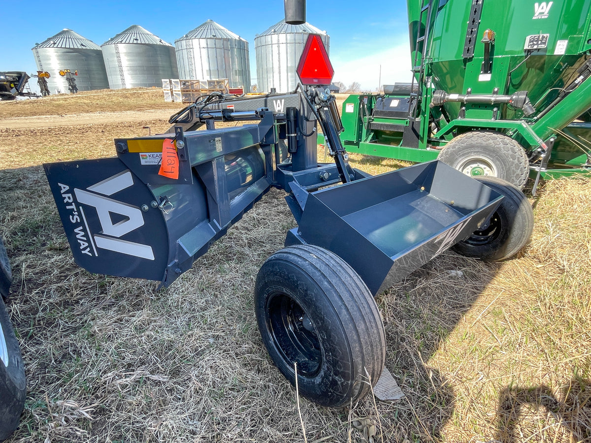 Art's Way LS1200 12-foot pull-type grader, Standard configuration, rear three-quarter view and wheel frame