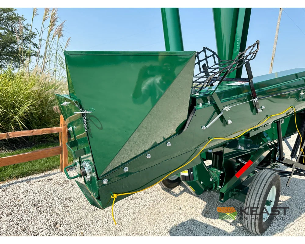 Art’s Way PHM26 Portable Hammer Mill – 26’’ Hammer Mill Feed Auger Hammer Mill