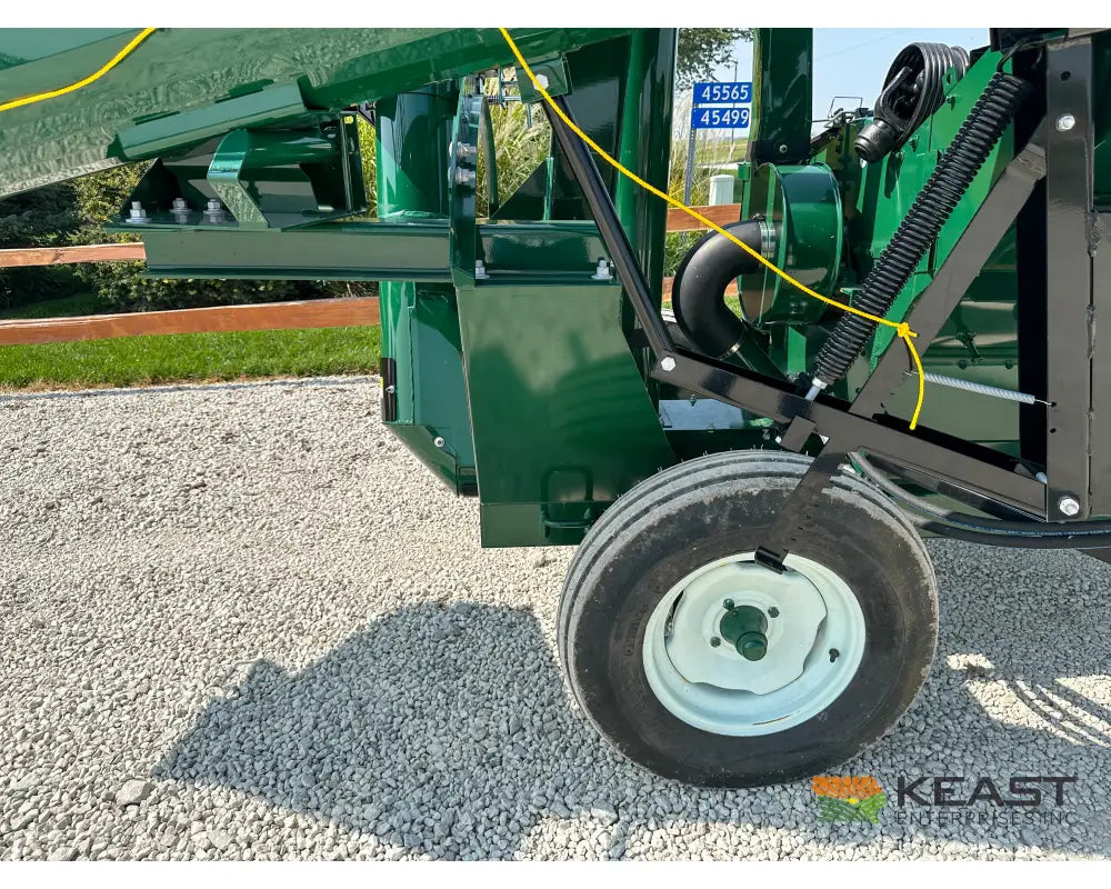 Art’s Way PHM26 Portable Hammer Mill – 26’’ Hammer Mill Feed Auger Hammer Mill