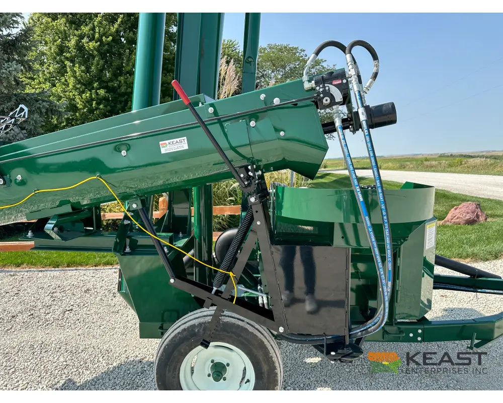 Art’s Way PHM26 Portable Hammer Mill – 26’’ Hammer Mill Feed Auger Hammer Mill