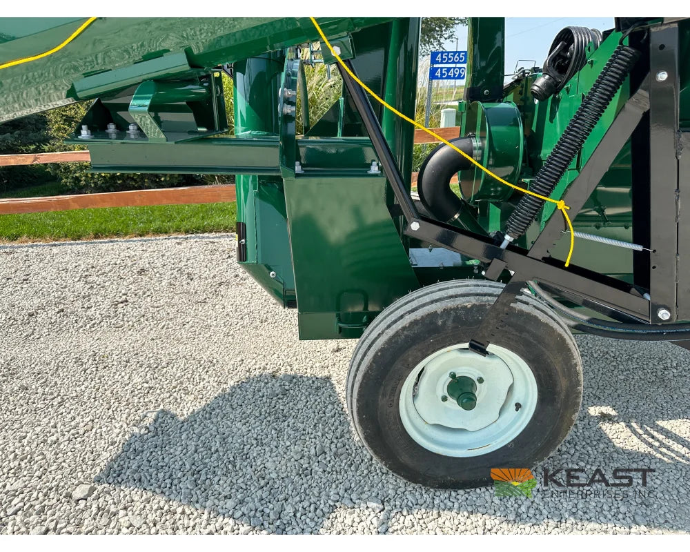 Art’s Way PHM26 Portable Hammer Mill – 26’’ Hammer Mill Feed Auger Hammer Mill