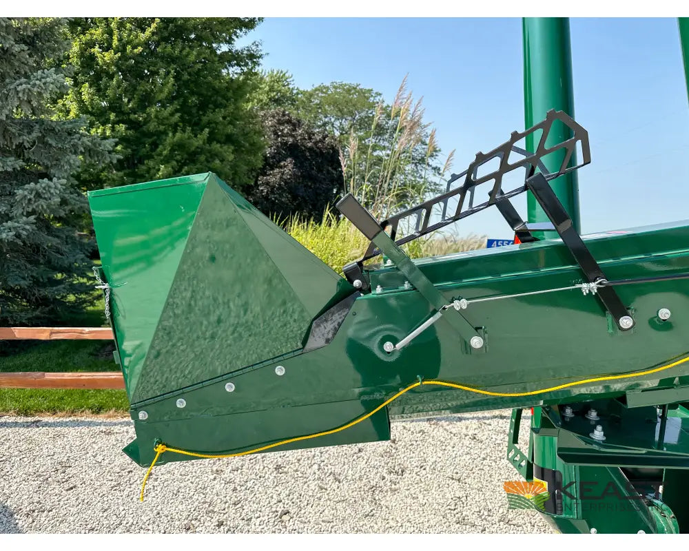 Art’s Way PHM26 Portable Hammer Mill – 26’’ Hammer Mill Feed Auger Hammer Mill
