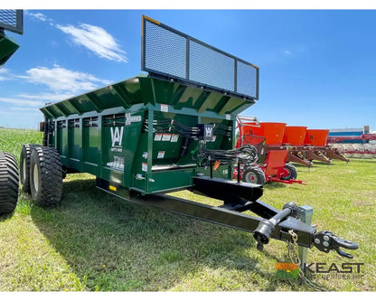 Art’s Way X700 Manure Spreader – 683 Cu Ft Heaped Capacity Vertical Beaters Manure Spreaders
