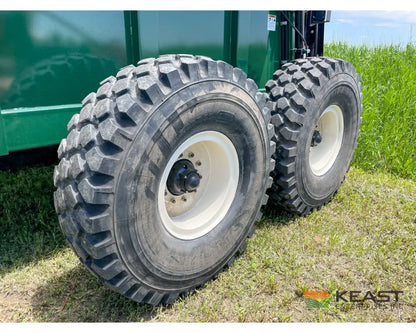 Art’s Way X700 Manure Spreader – 683 Cu Ft Heaped Capacity Vertical Beaters Manure Spreaders