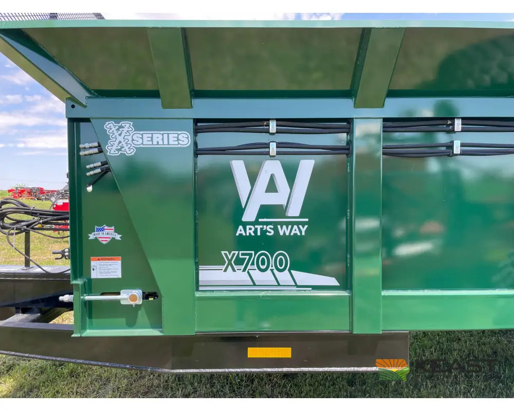 Art’s Way X700 Manure Spreader – 683 Cu Ft Heaped Capacity Vertical Beaters Manure Spreaders