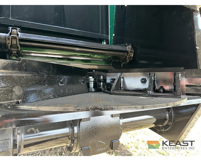 Art’s Way X900 Manure Spreader – 909 Cu Ft Heaped Capacity Vertical Beaters Manure Spreaders