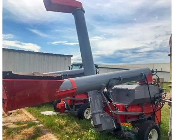 Automatic 3620 PTO Roller Mill - Feed Auger Discharge Auger Roller Mills
