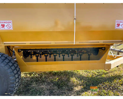 Bale King 5400 Bale Processor - 2 Bale Capacity Hydraulic Bale Roller Bale Processors