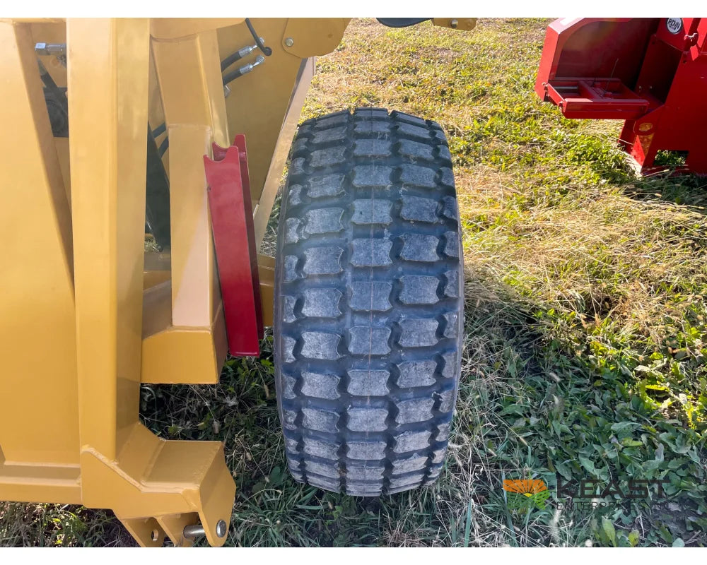 Bale King 5400 Bale Processor - 2 Bale Capacity Hydraulic Bale Roller Bale Processors