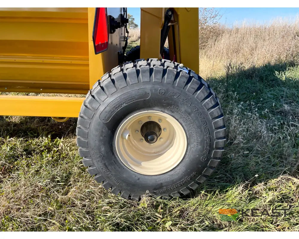 Bale King 5400 Bale Processor - 2 Bale Capacity Hydraulic Bale Roller Bale Processors