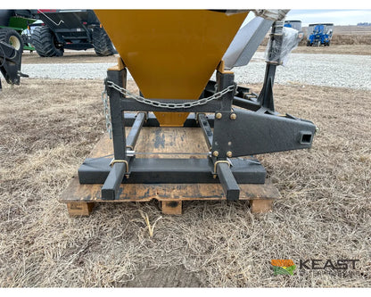 Bale King GT40 Grain Feeder 40 Bushel Capacity Feed Wagons