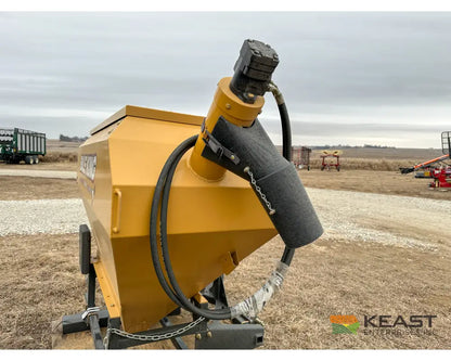 Bale King GT40 Grain Feeder 40 Bushel Capacity Feed Wagons