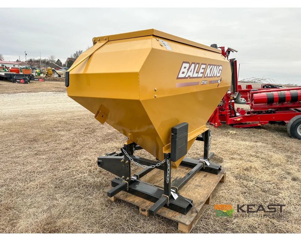 Bale King GT40 Grain Feeder 40 Bushel Capacity Feed Wagons