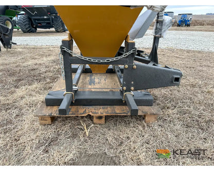 Bale King GT40 Grain Feeder 40 Bushel Capacity Feed Wagons