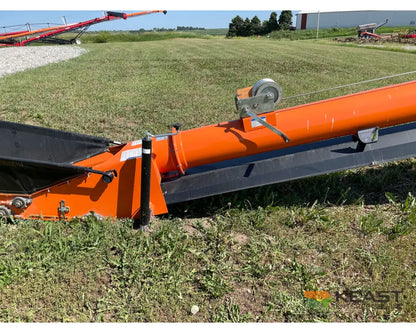 Batco 1549 Electric Belt Conveyor – 49′ Length 15″ Belt Up to 6,000 BPH Capacity Conveyors