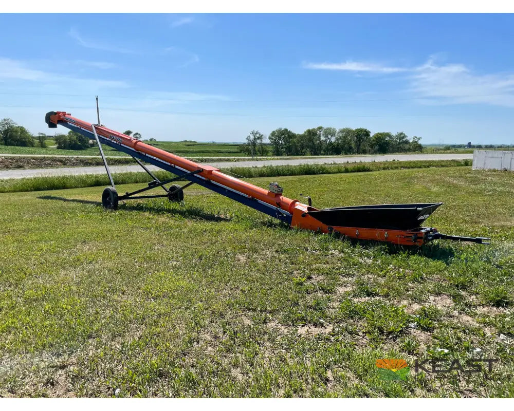 Batco 1549 Electric Belt Conveyor – 49′ Length 15″ Belt Up to 6,000 BPH Capacity Conveyors