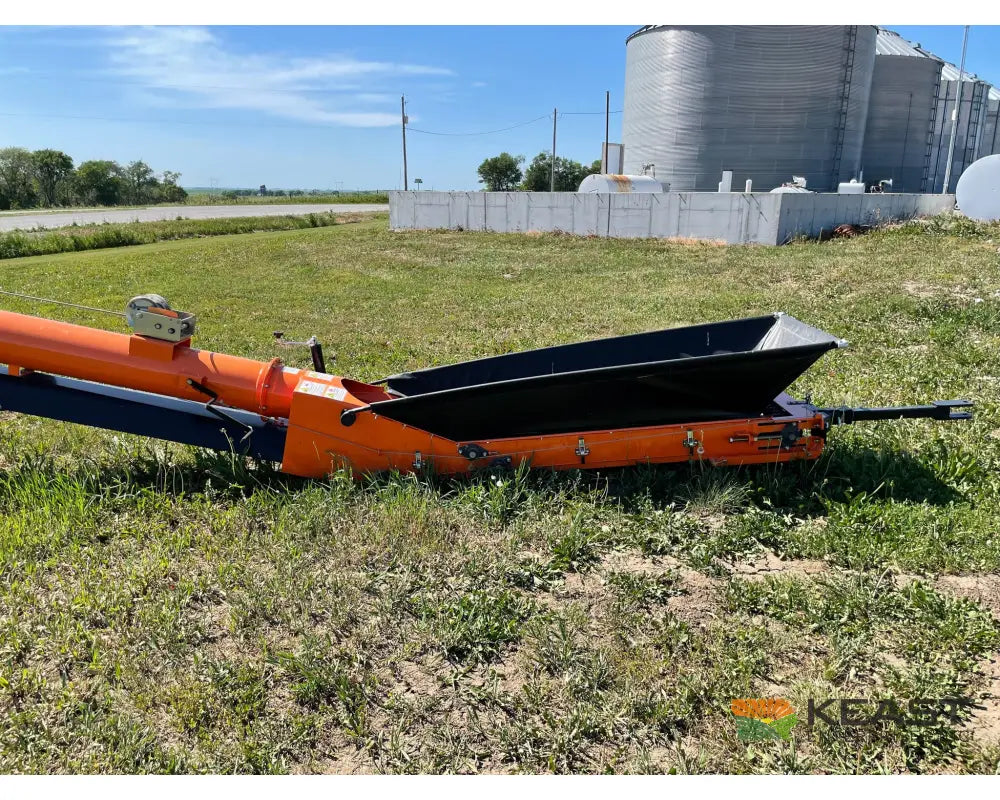 Batco 1549 Electric Belt Conveyor – 49′ Length 15″ Belt Up to 6,000 BPH Capacity Conveyors