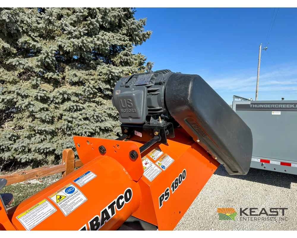 Batco FX1800 Hydraulic Drive Pitstop Conveyor Drive-Over Hopper 25′ Length Up to 11,000 BPH Conveyors