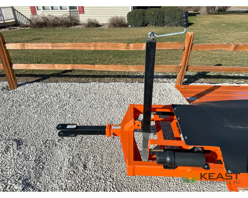 Batco FX1800 Hydraulic Drive Pitstop Conveyor Drive-Over Hopper 25′ Length Up to 11,000 BPH Conveyors