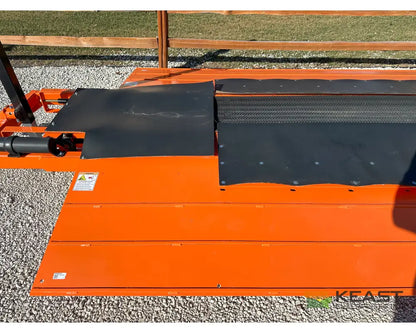 Batco FX1800 Hydraulic Drive Pitstop Conveyor Drive-Over Hopper 25′ Length Up to 11,000 BPH Conveyors