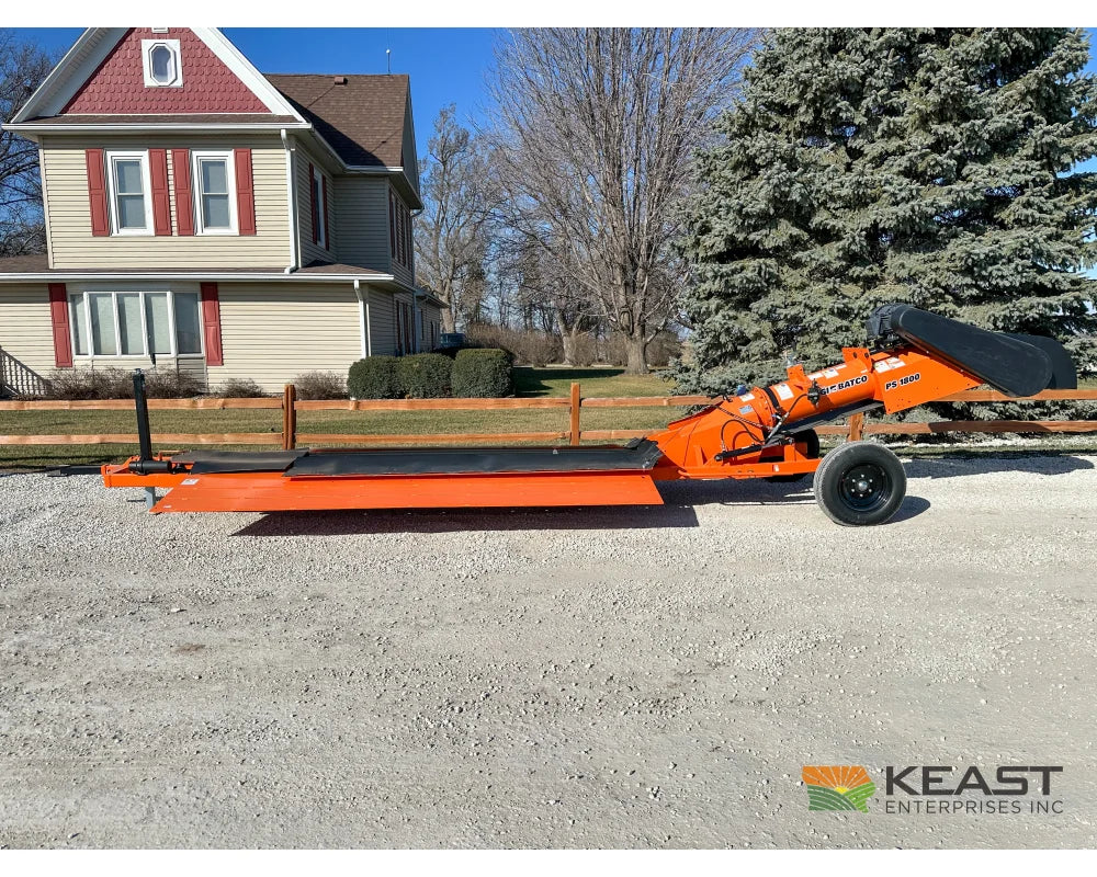 Batco FX1800 Hydraulic Drive Pitstop Conveyor Drive-Over Hopper 25′ Length Up to 11,000 BPH Conveyors