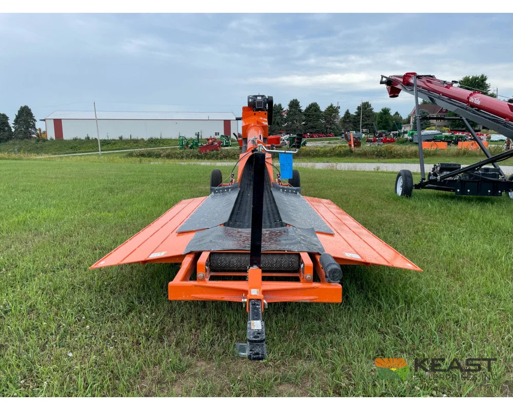Batco FX2400 Electric Pitstop Conveyor Drive-Over Hopper 27′ Length Up to 18,000 BPH Conveyors