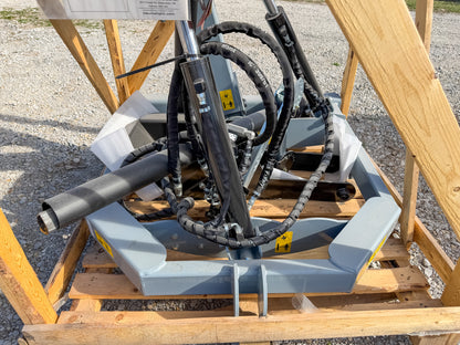 Baumalight 3P34 base frame, hydraulic cylinders, hose routing and guarded PTO shaft