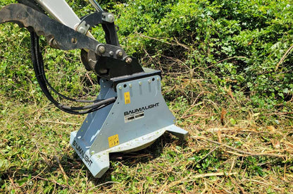 Baumalight CXC530 cutter working through low brush