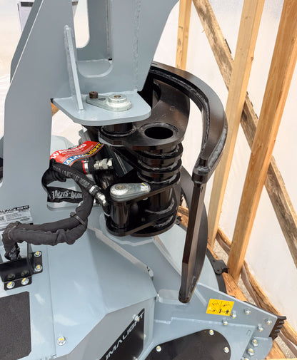 Baumalight FGS952 grapple pivots and hydraulic connections, close view