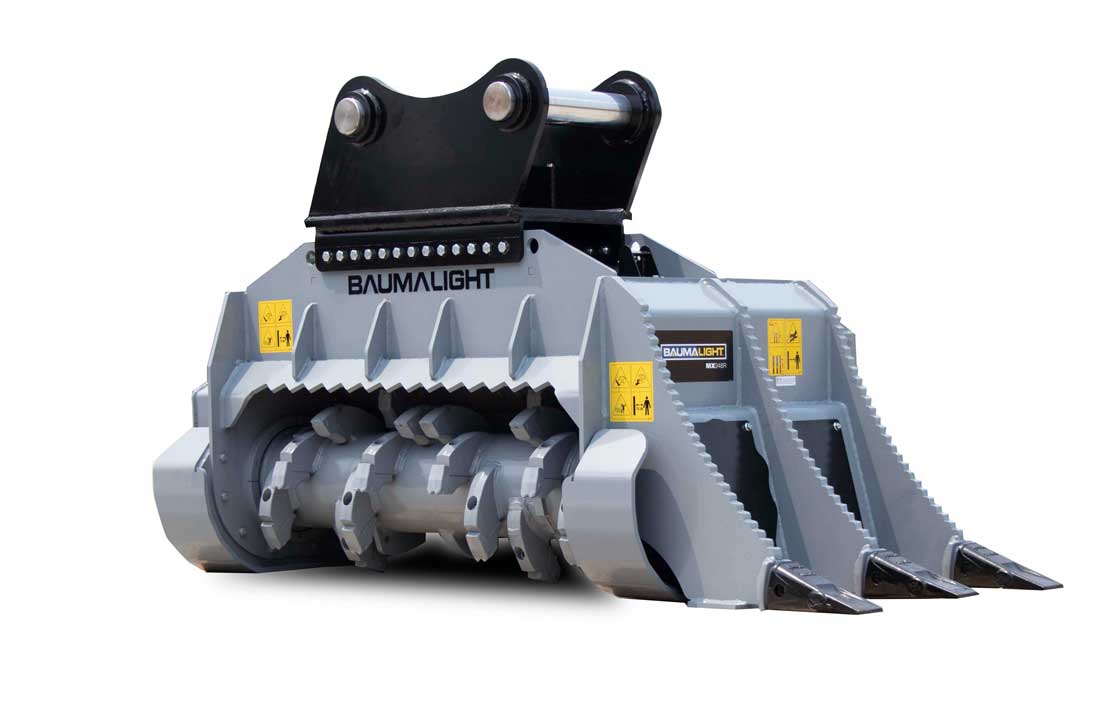 Front three-quarter view of the Baumalight MX948R mulcher and rotor