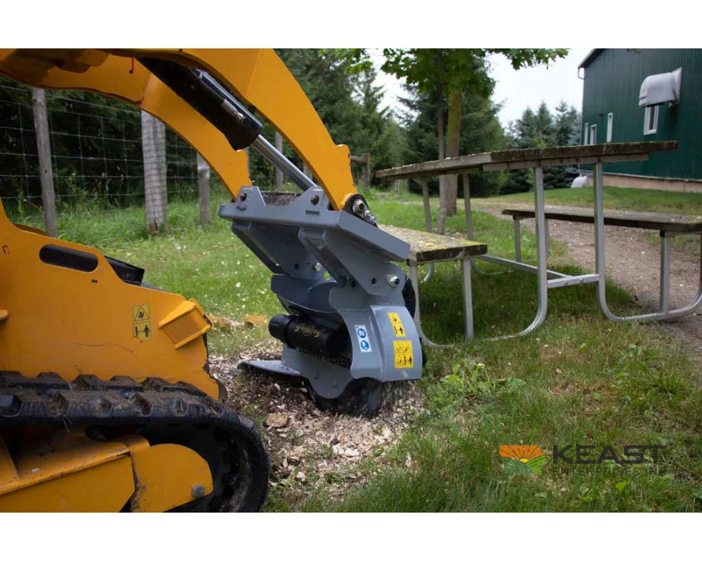 Baumalight S14 Mini Skid Steer Stump Grinder - 18’’ Rotor 12 Carbide Teeth 10-15 GPM Mulchers