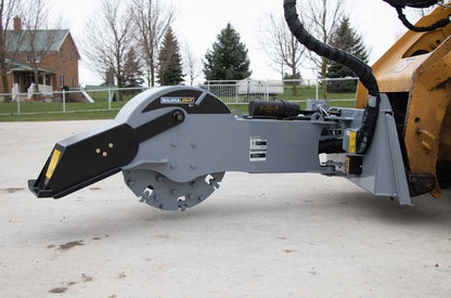 Baumalight S22 cutting wheel and teeth beneath the wheel guard