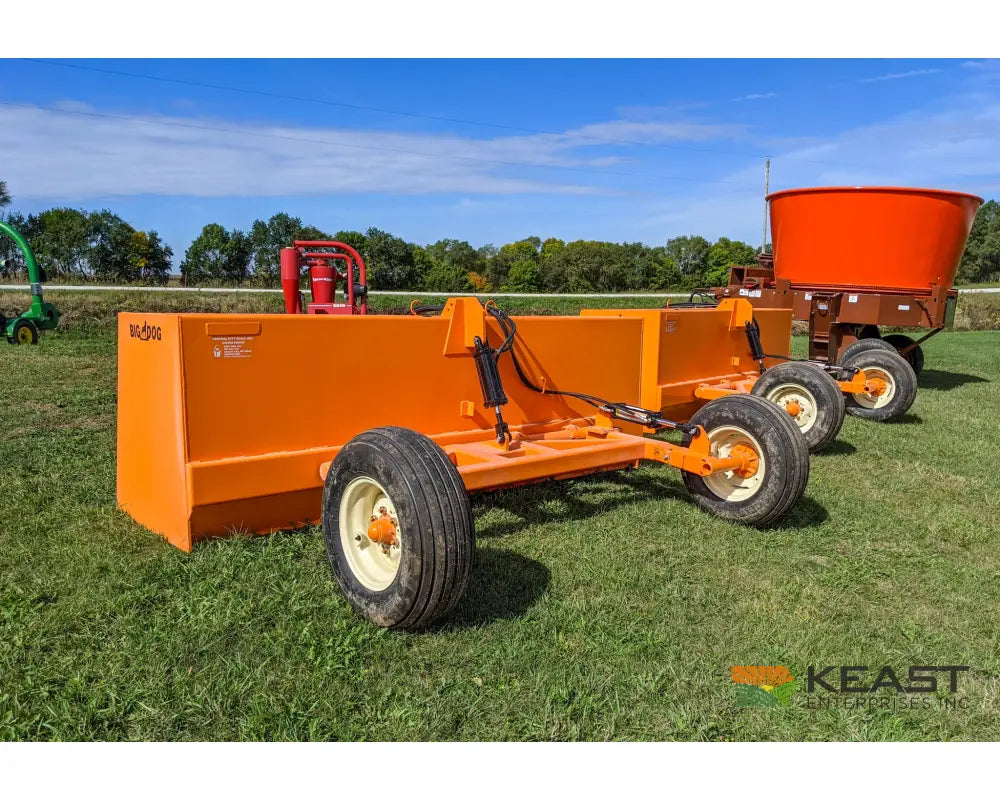 Big Dog BH120 Box Scraper 12′ Cut 5 yd Heaped Capacity Reversible 1-Pc Blade 11L×15 Tires Box Scrapers