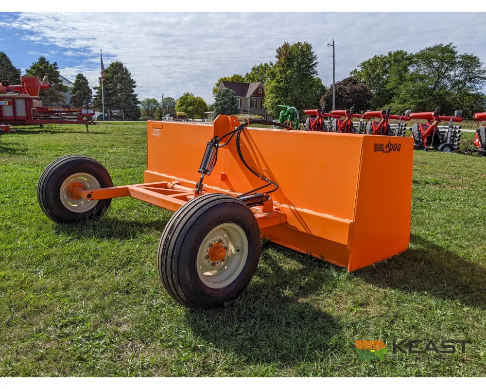 Big Dog BH120 Box Scraper 12′ Cut 5 yd Heaped Capacity Reversible 1-Pc Blade 11L×15 Tires Box Scrapers