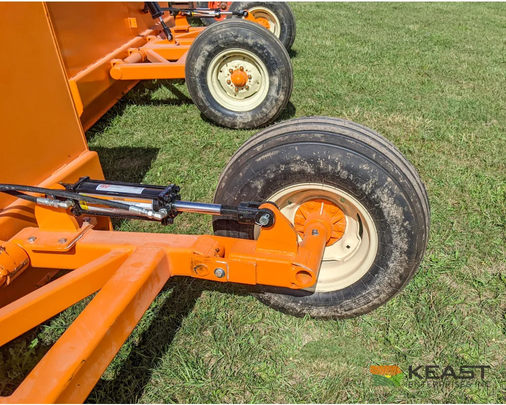 Big Dog BH120 Box Scraper 12′ Cut 5 yd Heaped Capacity Reversible 1-Pc Blade 11L×15 Tires Box Scrapers