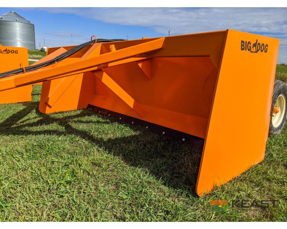 Big Dog BH120 Box Scraper 12′ Cut 5 yd Heaped Capacity Reversible 1-Pc Blade 11L×15 Tires Box Scrapers