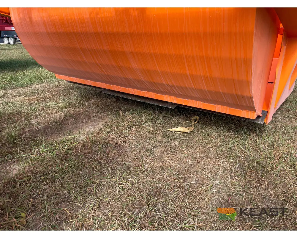Big Dog S11 11 Yard Ejection Scraper – 7.5’ Cut Width 3-Piece Blade 160–240 HP Ejection Scrapers