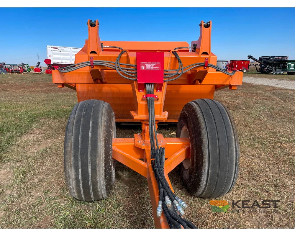 Big Dog S11 11 Yard Ejection Scraper – 7.5’ Cut Width 3-Piece Blade 160–240 HP Ejection Scrapers