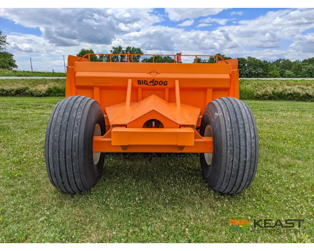 Big Dog S8 8 Yard Ejection Scraper – 7.5’ Cut Width 3-Piece Blade 125-175 HP Ejection Scrapers