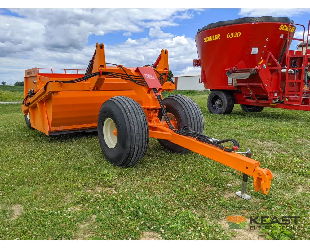 Big Dog S8 8 Yard Ejection Scraper – 7.5’ Cut Width 3-Piece Blade 125-175 HP Ejection Scrapers